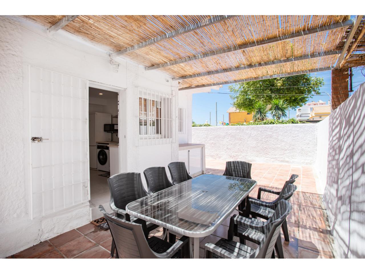 Chalet independiente en alquiler en Rincón de la Victoria